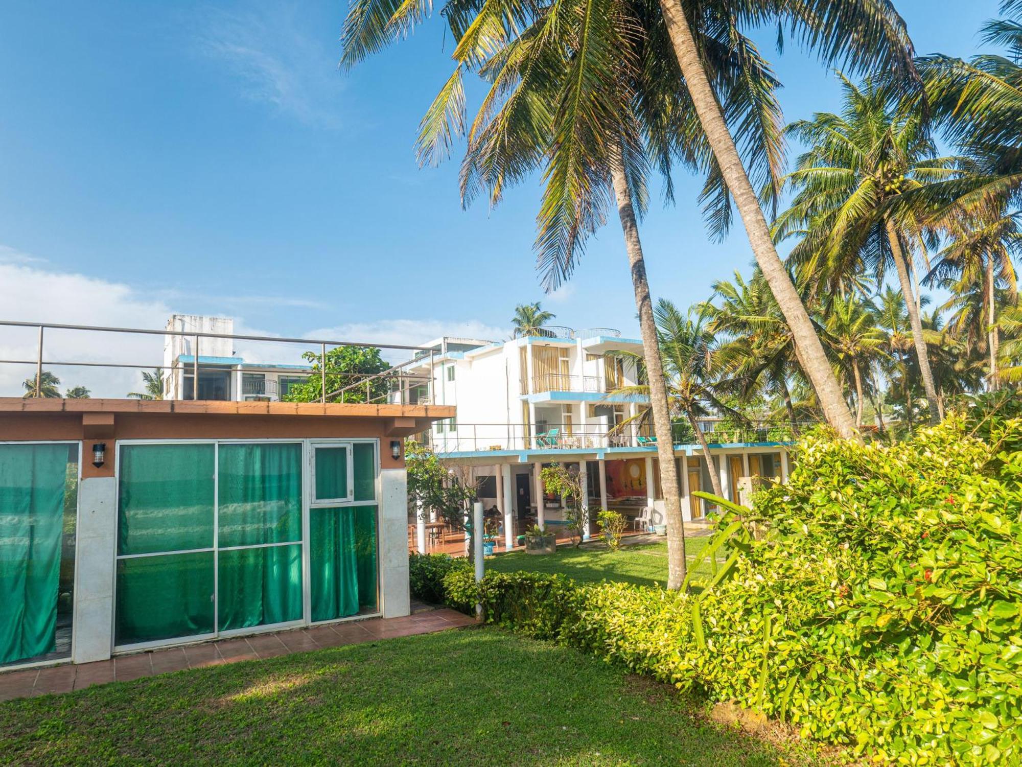 Amaya Beach Hotel Dikwella Exterior foto