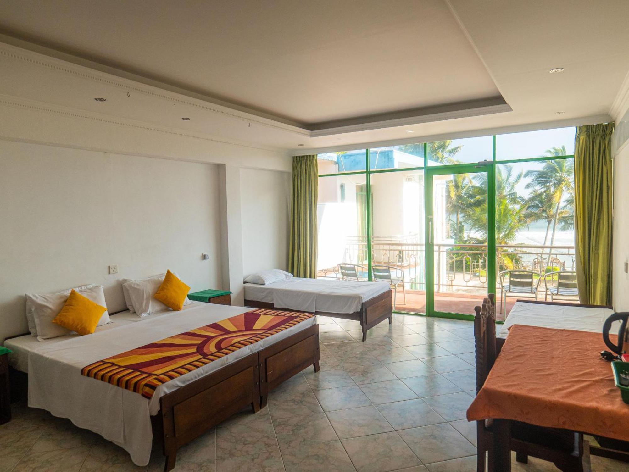 Amaya Beach Hotel Dikwella Exterior foto